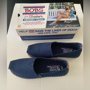 BOB’s Navy Blue Shoes, 9.5